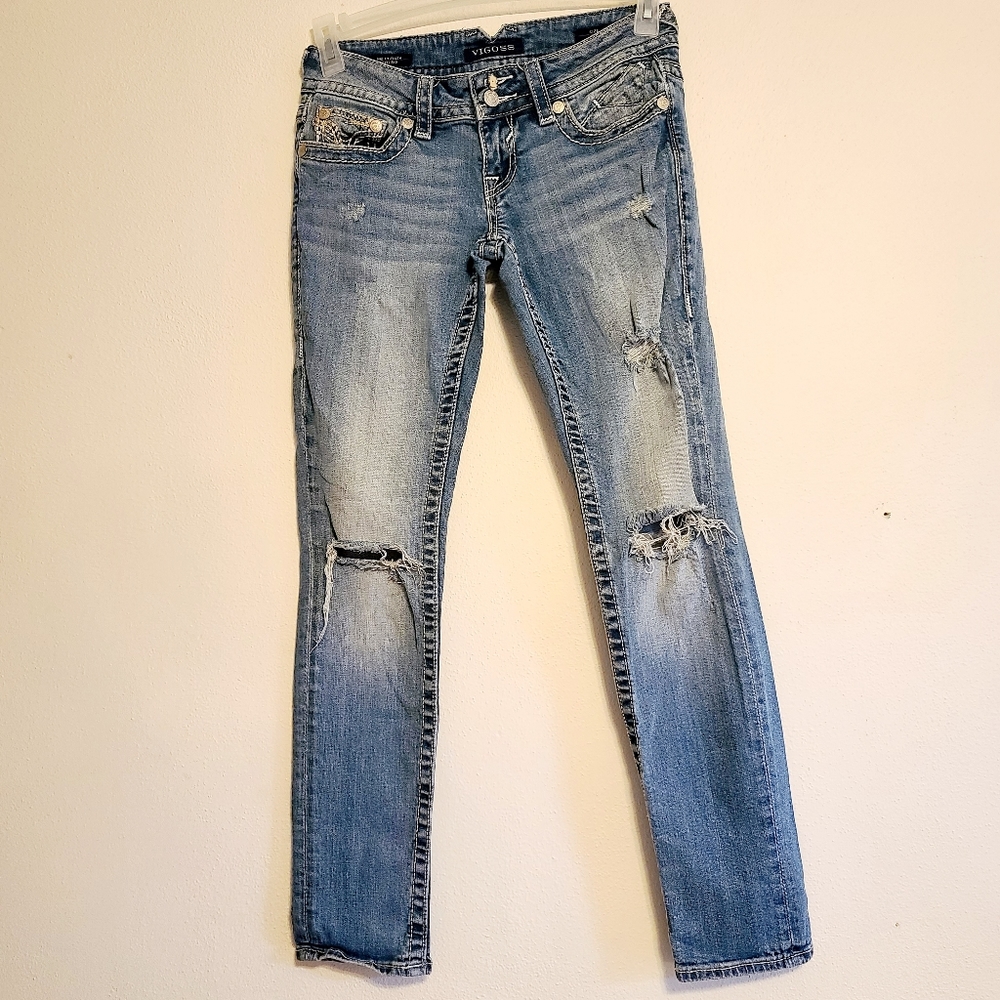 Vigoss Chelsea Boyfriend Women's 1/2 29" Inseam Light Wash Distressed Denim Jean